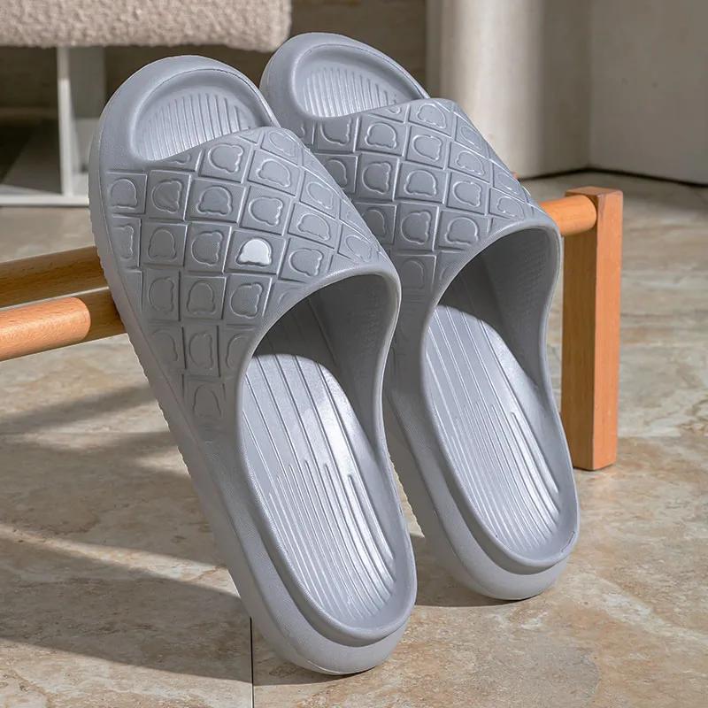 

Fashion Summer Non-Slip House Slippers Women 2025 Comfort Soft Sole Bathroom Slippers Woman Solid Color Light Flat Heel Indoor Slides 36-37 серый