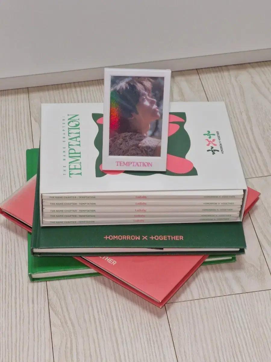 

TOMORROW X TOGETHER спокуса повний альбомний набір Вживаний