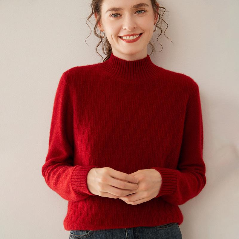 Women's Half-High Collar Slimming Cashmere Wool Sweater - Solid Color, Warm Autumn and Winter Base Layer.