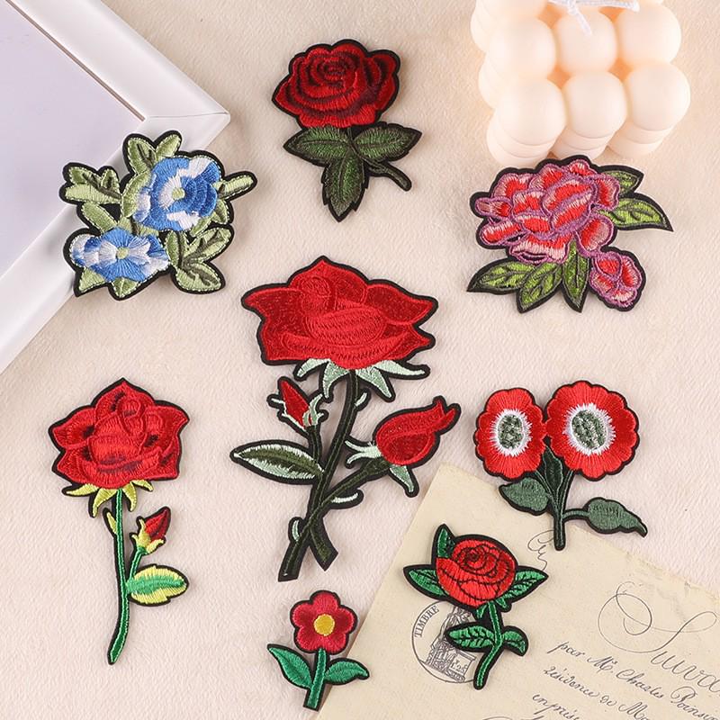Rose Flower Embroidery Cloth Patch - European & American Style DIY Sticker for Shoes, Hats, Clothing Accessories