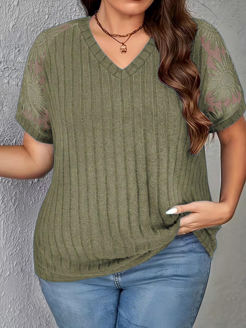 2026 Spring/Summer Plus Size Women s V-neck Lace Patchwork Short Sleeve Top 1XL