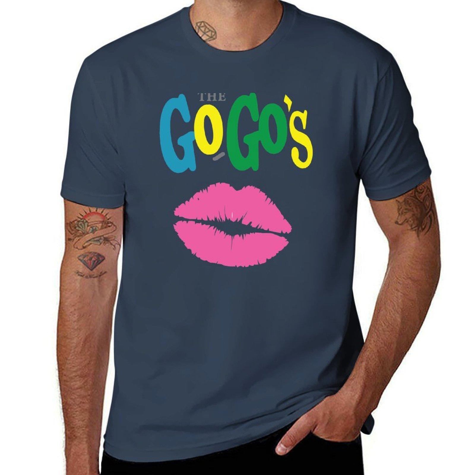Kiss Cover The Punk Rock Gogos Kiss Cover The Punk Rock Gogos Tshirt Vintage Style Printed Top S