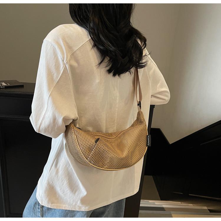 Minimalist Outdoor Single Shoulder Bag With Cable Stitch Urban Style For Daily Use