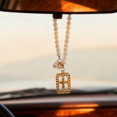 1 Stück Auto Innenanhänger Legierung Kreuz Auto Rückspiegel Aufhängung Dekoration Auto Innenraum Dekoration Zubehör