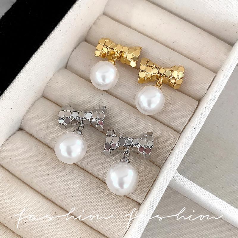 Sterling silver needle geometric splicing bow glass pearl earrings women's European and American style elegant and unique earrings tide