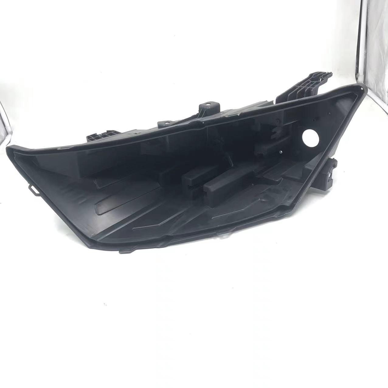 

Совместимый корпус фары задний и нижний для 2019-2021 Changan Auchan X7 - Черная основа лампы Premium - Front Driver Side