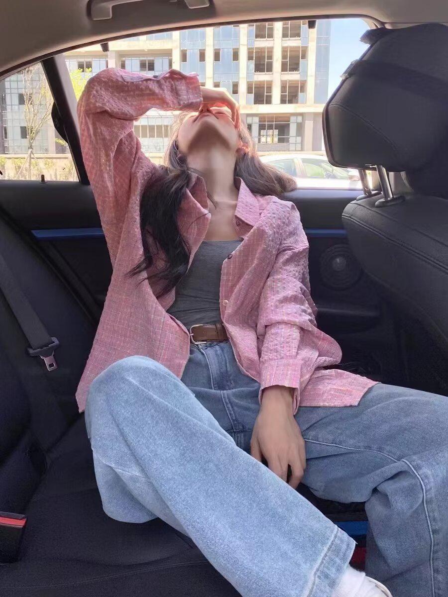 

Клетчатая рубашка с длинным рукавом: 2025 Японский Гонконгский Стиль, Свободный Крой для Мужчин, Модная и Универсальная Повседневная Куртка для Весны и Осени. L розовый