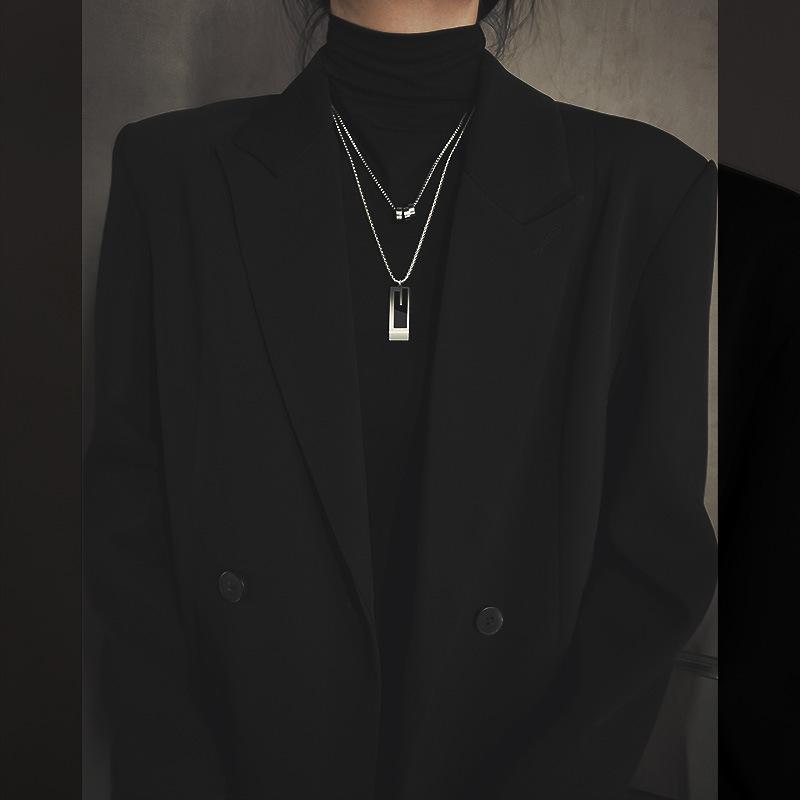 Double-Layer Square Pendant Necklace for Women Vintage Sweater Chain Jewelry