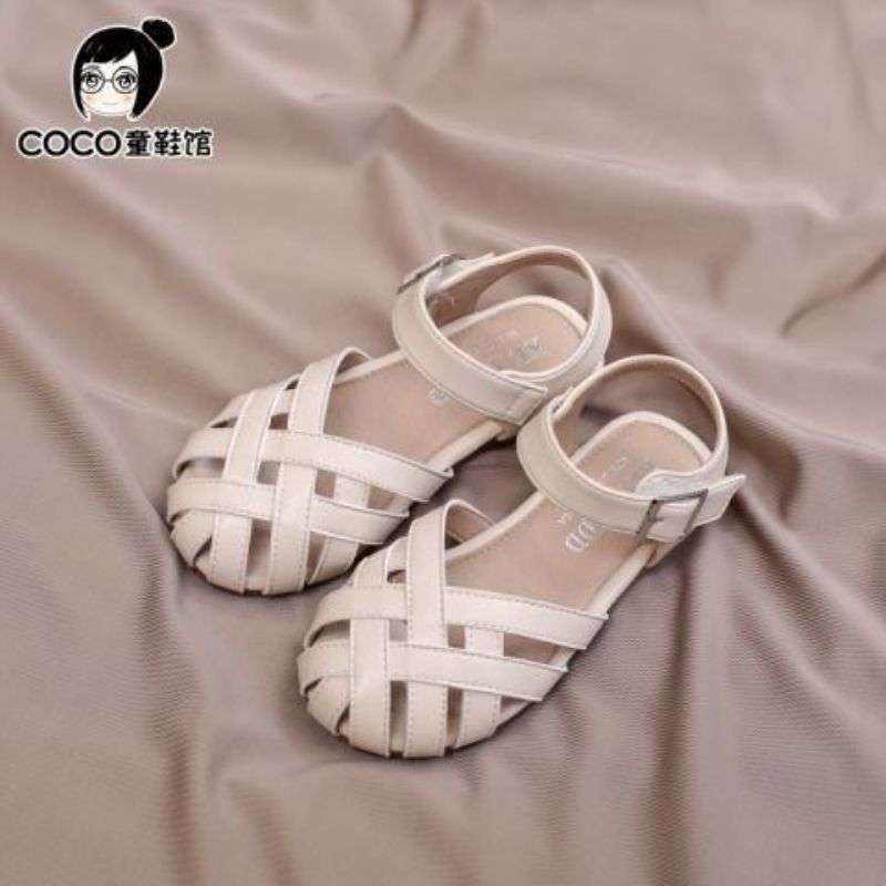 

Девочки сандалии 2025 новая мода детские маленькая девочка сумка голова туфли принцессы корейская версия летняя детская мягкая подошва 21 yards inner length about 13.5CM. бежевый