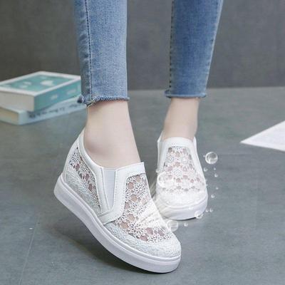 Atmungsaktives Mesh-Sneaker mit weißem Keil, hohe Plattform, erhöhte versteckte Schuhe, Sommer, wilde, lässige Netzschuhe mit dicker Sohle
