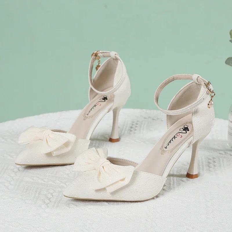 Fashion Hot Selling 2025 Summer New Fashion Slim Heel Shoes with One Line Buckle Hollow Pointed High Heels Fashion Bow Women's Shoes