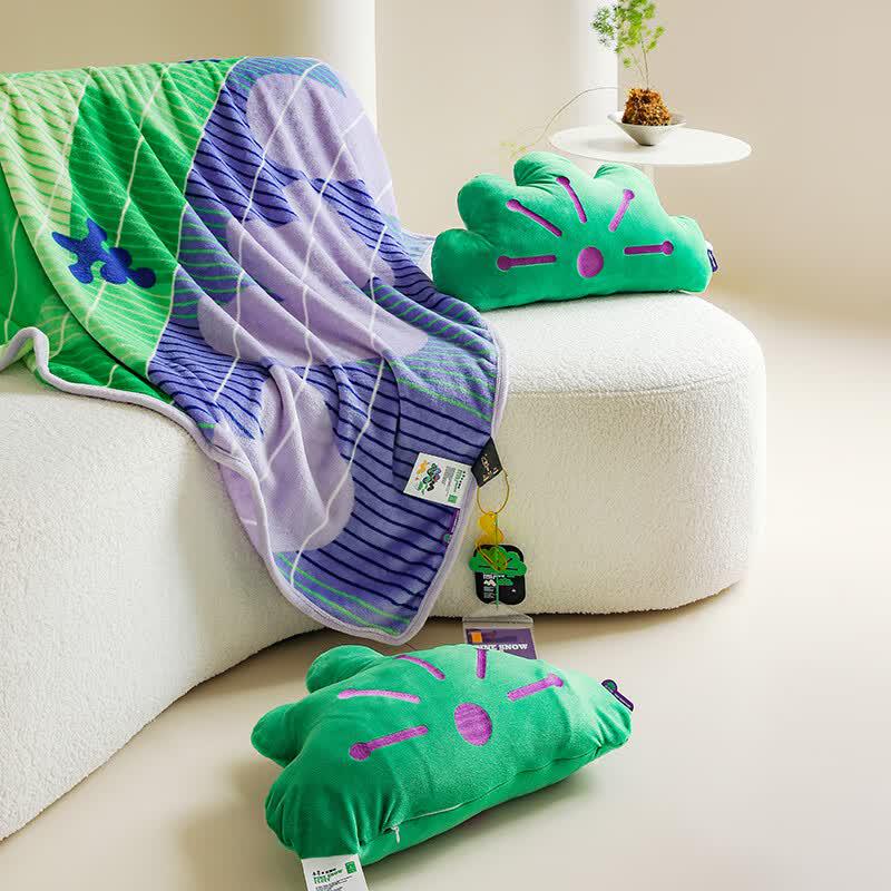 Woodpecker Pine Snow Velvet Pillow Blanket Combo