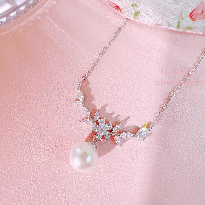 High-End Sterling Silver Zirconia  Pearl Leaf Necklace 925 Silver