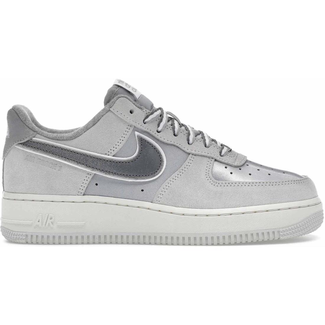 

Sneaker Nike Air Force 1 Low Athletic Club Grey (Women s)(DQ5079-001) 35.5