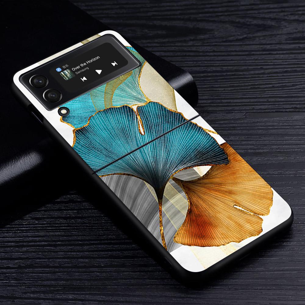 Ginkgo Biloba L. Flower Luxury Gold Foil Art Case for Samsung Galaxy Z Flip3 5G Flip4 Black Hard Phone Cover Flip 3 Shell Zflip3