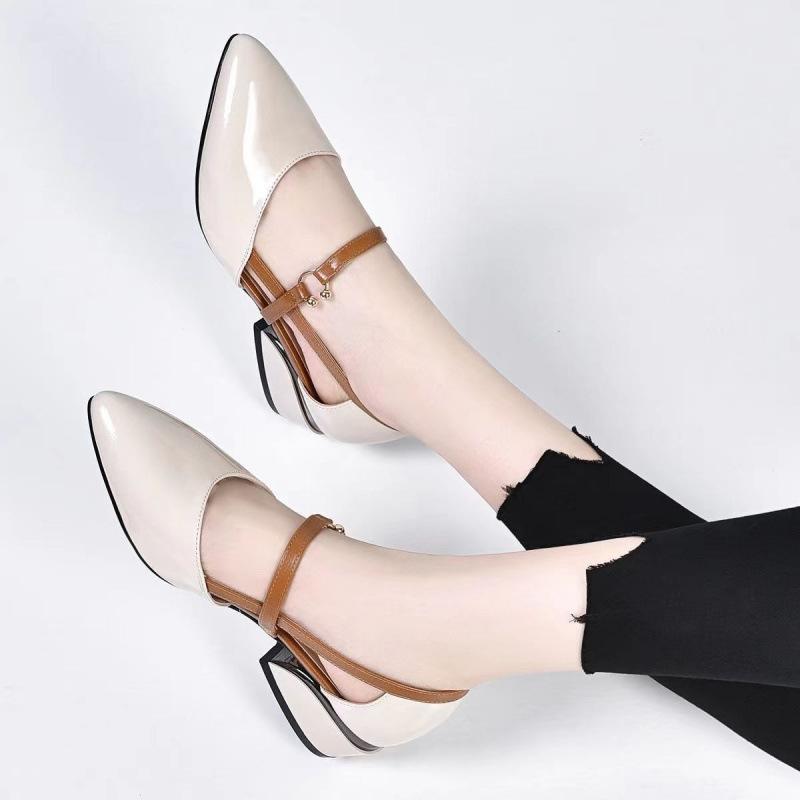 

Baotou thick heel medium heel sandals fairy 2025 fairy style pointed head high heel leather shoes temperament versatile hollow single shoes soft leath 35 белый
