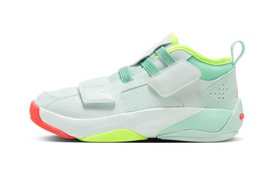 Zion 2 'Barely Green' Zion 2 Abriebfest Atmungsaktiv Mittelhohe Basketballschuhe Minzgrün DO9513-367