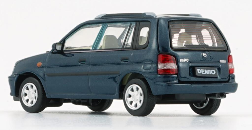 BM CREATIONS 1/64 Mazda Demio (Metro) 1994 Green LHD Finished Product