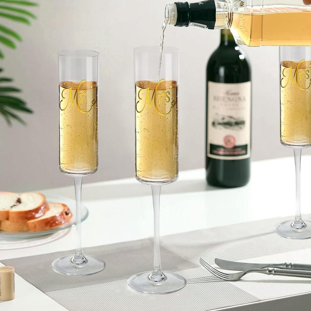 Söta Mr & Mrs Bröllopschampagneglas – Unik Bröllopsduschpresent för Nygifta & Förlovade Par