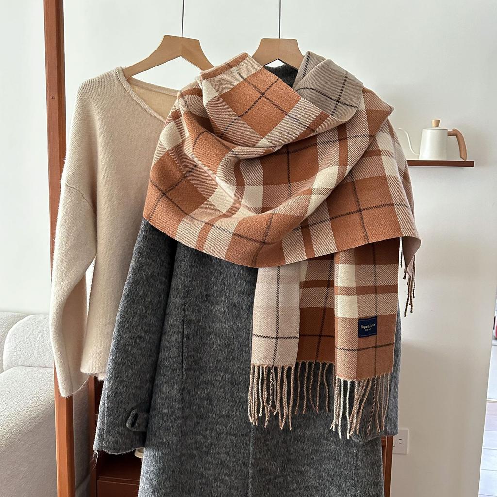 Autumn and Winter Retro Atmosphere Warm Scarf Women's Shawl Versatile Commuting Tassel Fine Sand Imitation Cashmere Scarf