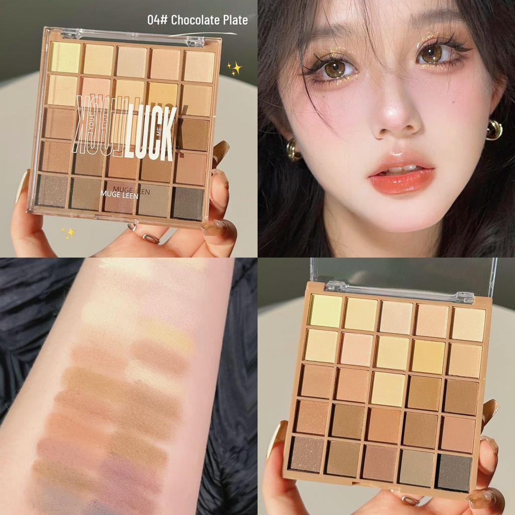 Pure Desire Earth Tones Eyeshadow Palette: Subtle Autumn/Winter Shades for Students and Beginners