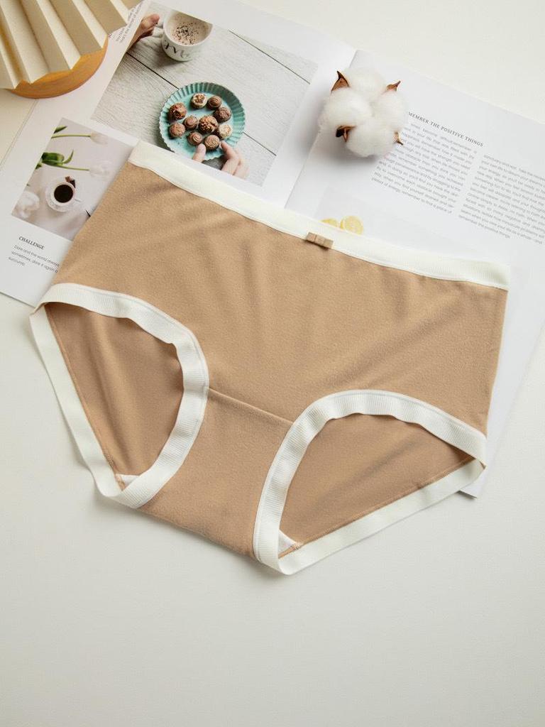 Women's Velvet Feel High-Elasticity Brushed Triangle Underwear - Soft, Comfortable, Solid Color for Autumn/Winter