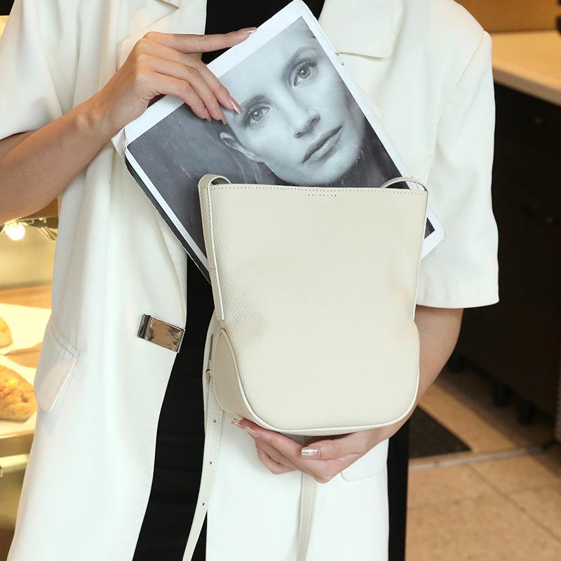 Genuine Leather Women's Bag Summer Versatile New Mobile Phone Bag Women's Crossbody High-end Niche Shoulder Bag