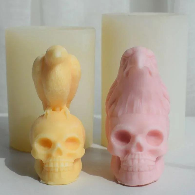 Halloween Skull Handmade Creative Mould Crow Eagle Stepping On Ghost Head Skull Aromatherapy Candle Gel Mould Plaster Drip Mold