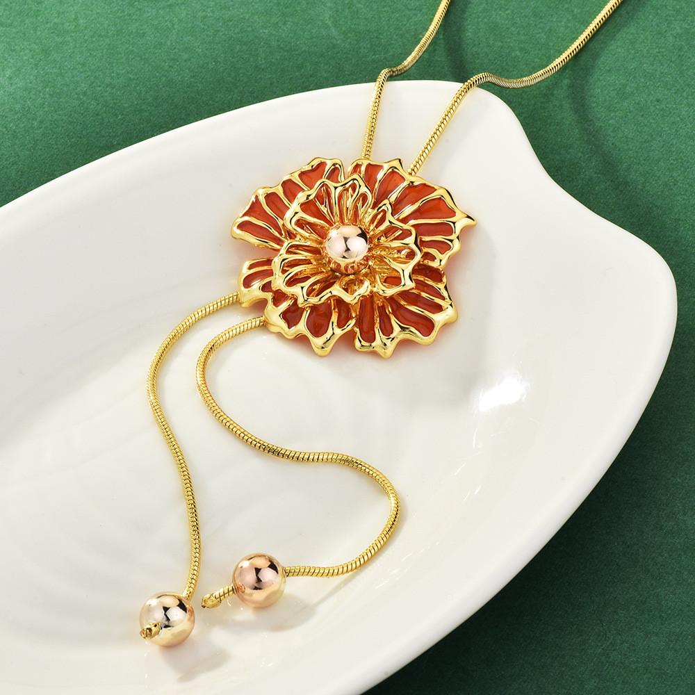 Flower Trendy Rose Sweater Chain Necklace For Women With Hollow Floral Accents And Charm