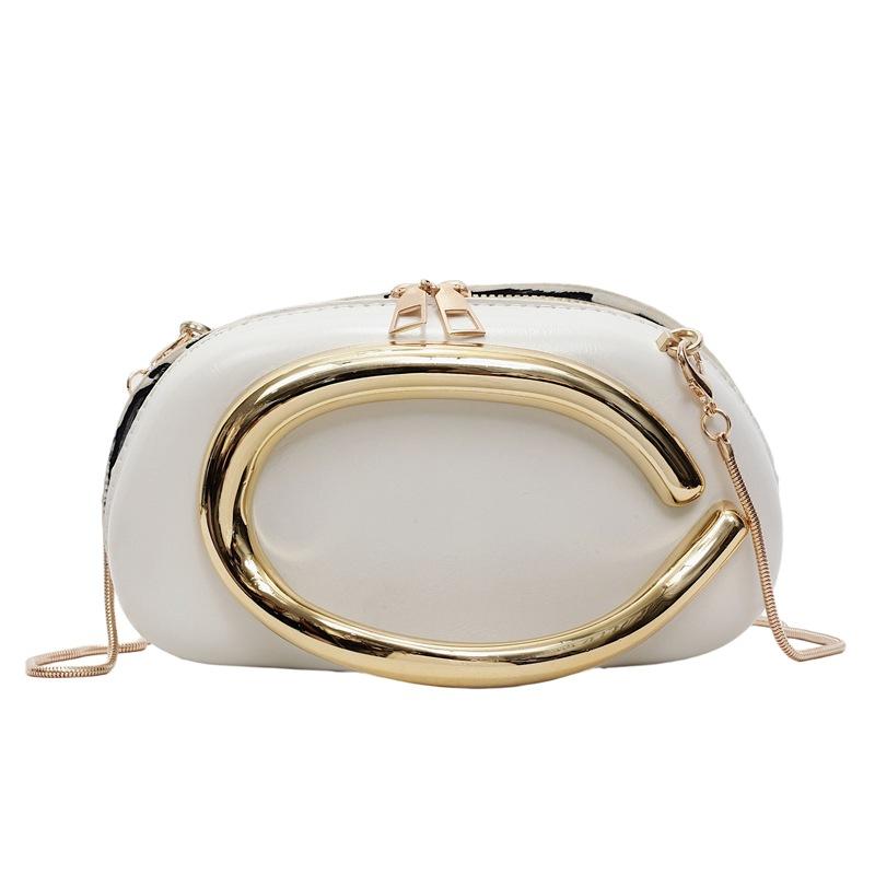 Retro metal chain bag 2026 new fashion pressed shell patent leather shoulder bag simple temperament women's messenger bag