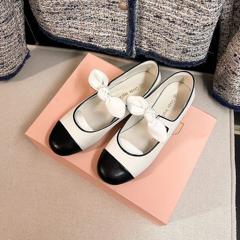 Traubenmutter hat die gleichen Frühling neuen Schleife Spleißen runden Kopf weiches Leder vielseitig altersreduzierend flacher Mund Mary Jane einzelne Schuhe Frauen