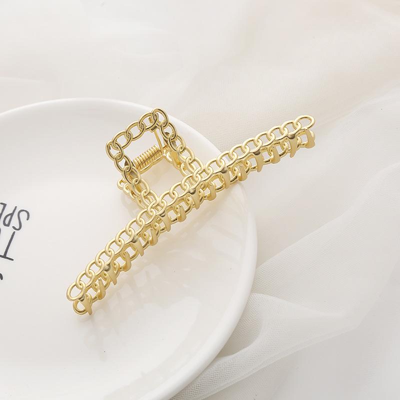 Stylish Korean & Japanese Matte Metal Claw Clip for Updo Hairstyle