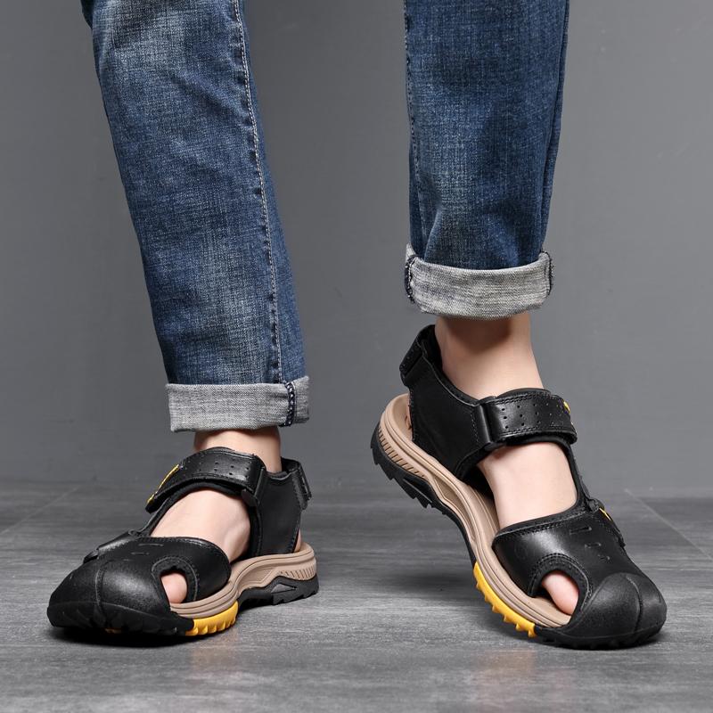 2024 New Outdoor Leather Men's Sandals High-quality Summer Non-slip Beach Shoes Sneakers Men Walking Mountaineering Travel Shoes