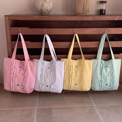 Borsa Monospalla in Pizzo a Volant Multicolore Serie Nylon - Grande Capacità, Elegante e Versatile per il Pendolarismo Lavorativo