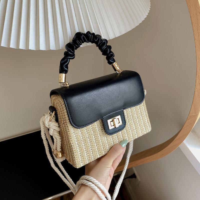 New pleated straw bag pastoral shoulder bag trendy fashion small square bag messenger bag