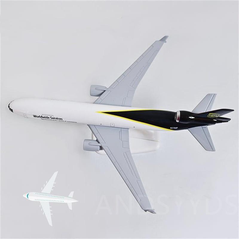 1/400 Md11 Plane Model UPS World Cargo Airlines 20CM Alloy Diecast Airplane with Base Landing Gear Wheels for Collection