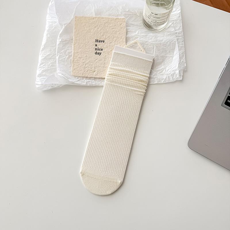 

Women s Mulberry Silk Striped Mid-Calf Socks - Thin, Solid Colors, Versatile, Seamless, Slouchy Ballet Style for Spring/Summer. One Size