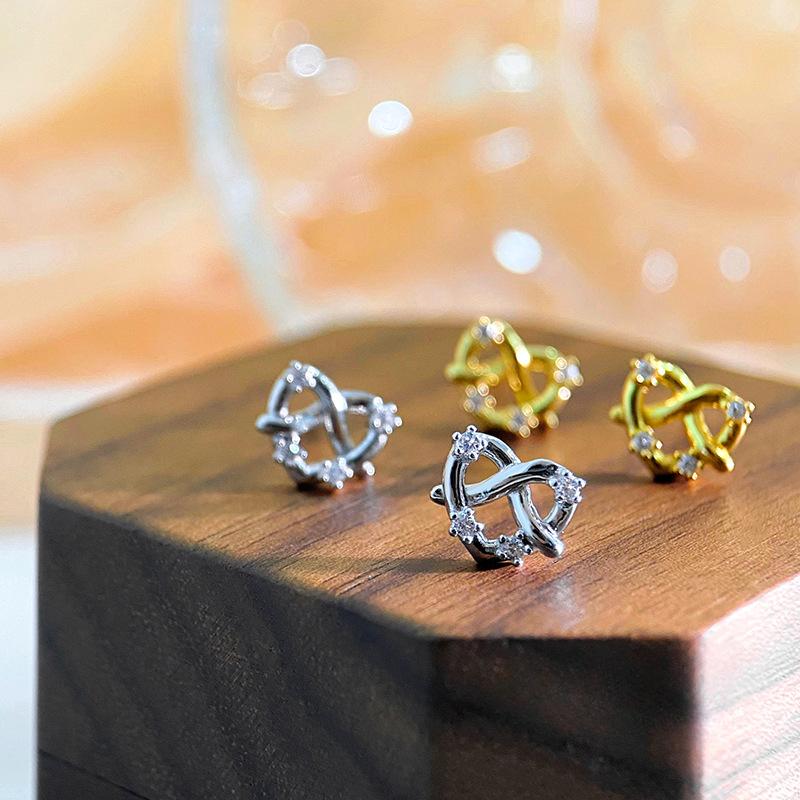 French Butterfly Love Mini Small Earrings Women's Ear Care Machine Earrings