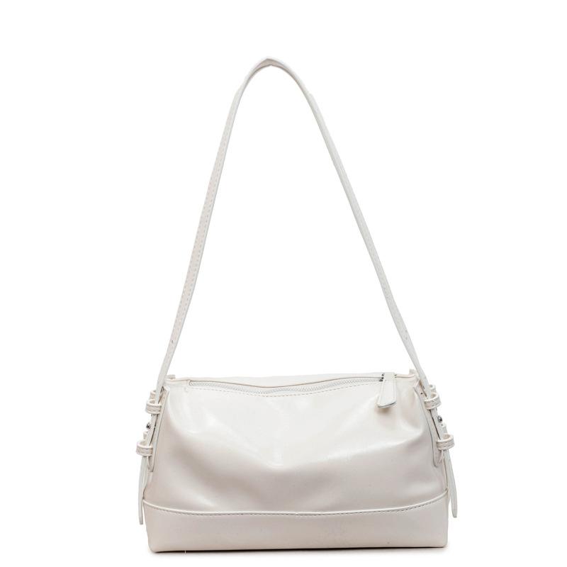 Shiny PU Shoulder Bag Women Fashion Crossbody Bag With Adjustable Strap Modern Design