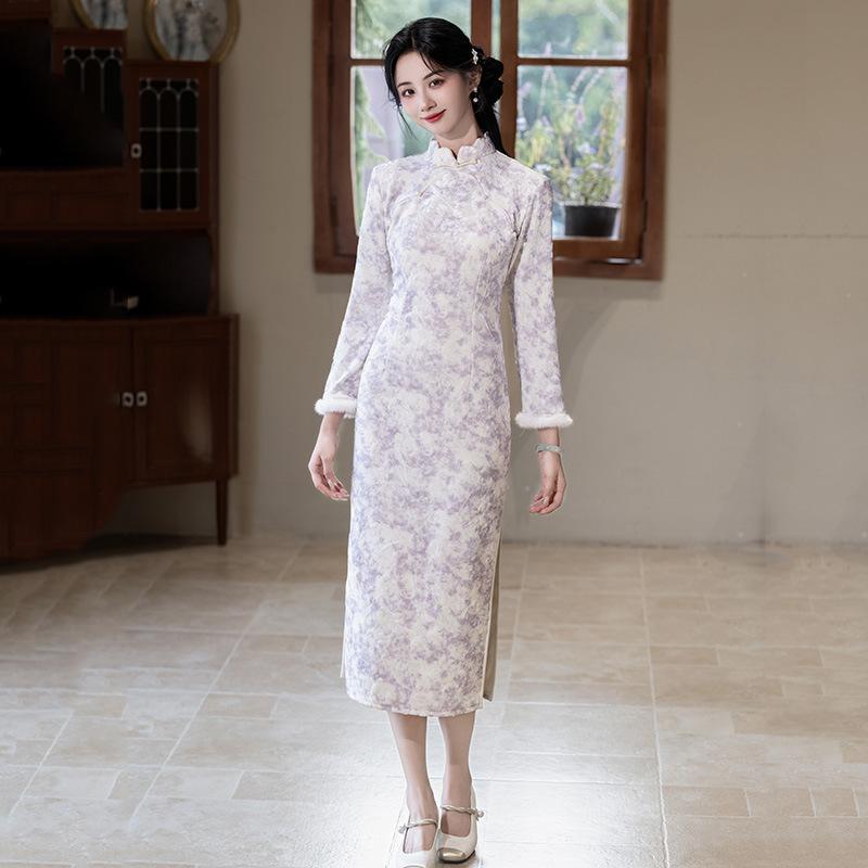 Purple velvet national style Suzhou long-sleeved improved cheongsam winter thick women's new Chinese 1011 new retro autumn and winter