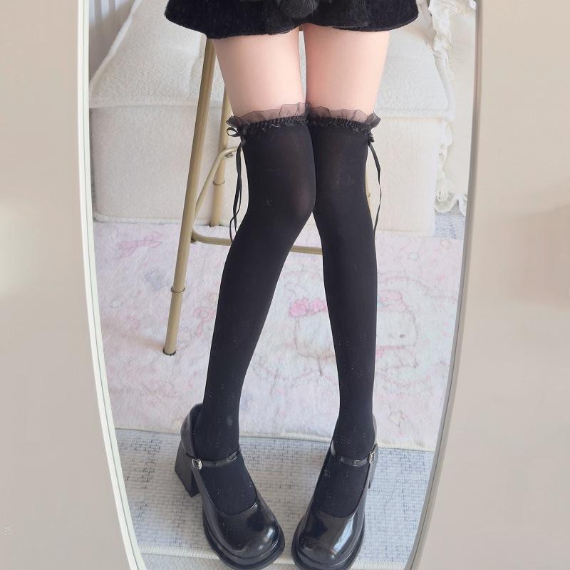 Fungus Edge Bow Knee Socks