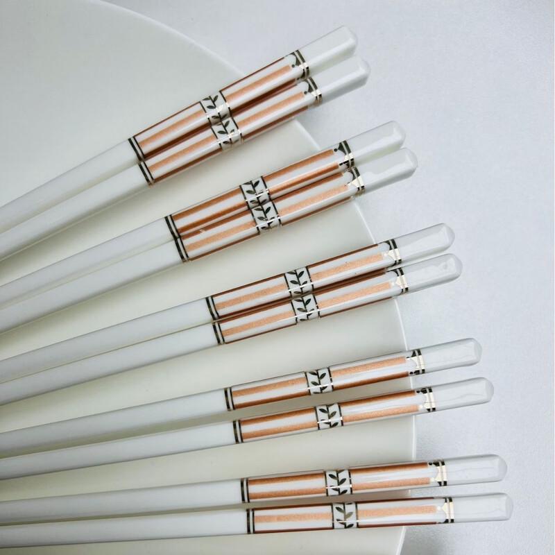 Jingdezhen Ceramic Bone China Chopsticks Set