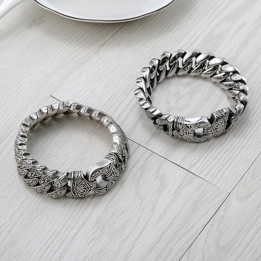 Guangdong Stainless Steel Jewelry Retro Totem Titanium Steel Men's Bracelet, Jewelry Jewelry