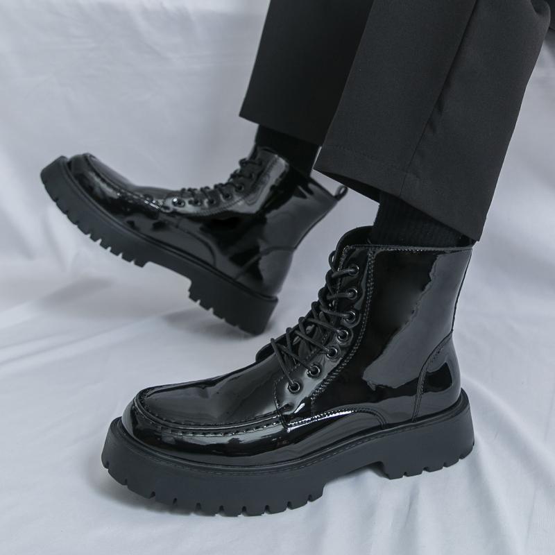 2026 New Style Leather Boots for Men British Style Black Casual Height-increasing Thick-soled High-top Leather Shoes for Men