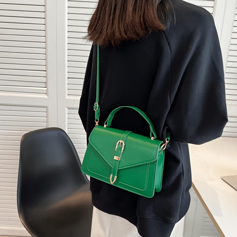 An Elegant Women'S Crossbody Bag, Suitable for Women And Men, Single-Color Crossbody Bag, Adjustable Shoulder Strap, Zipper Closure