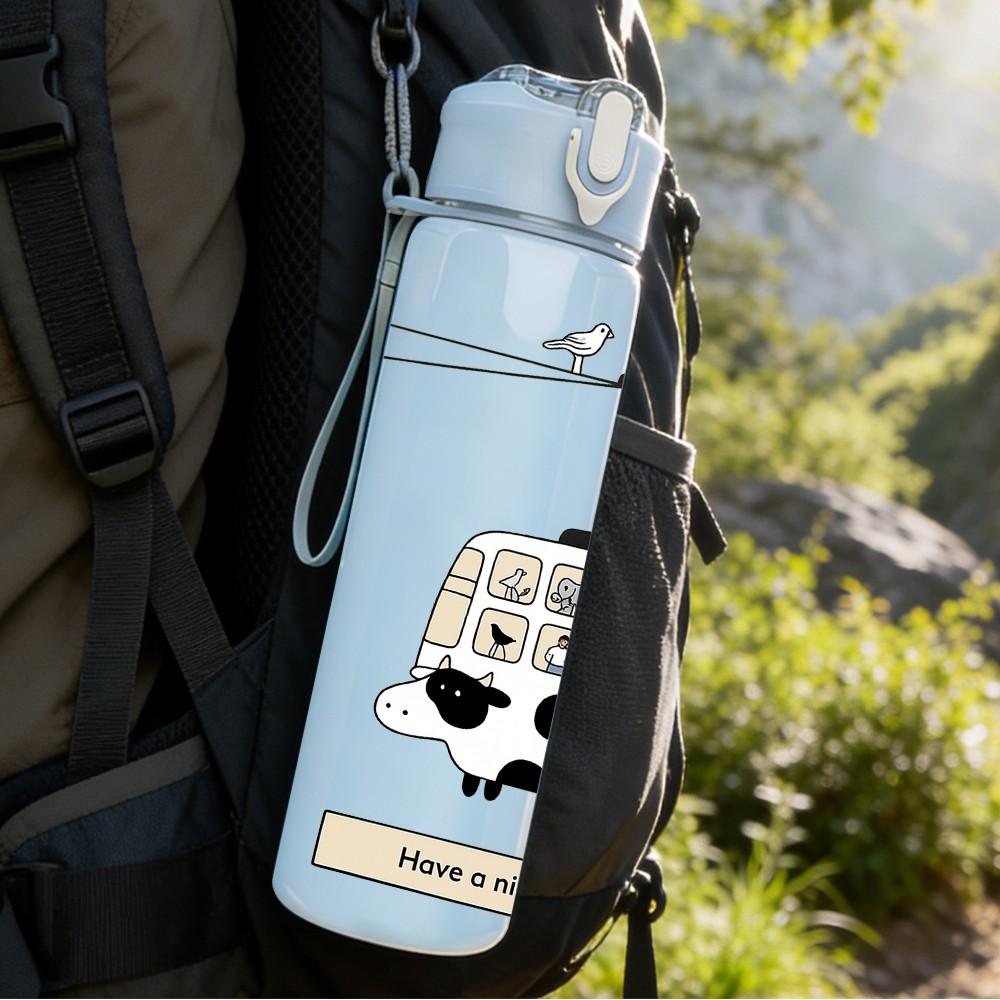 1PC Cow Cable Car Cartoon Print 750ml Color Plastic Sports Water Bottle Leakproof Flip Straw Lid Suitable for Sports Office Home Use
