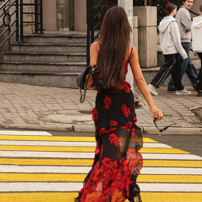 2025 Sommer Damen Sexy Print Spitze Sling Unregelmäßiges Slim Fit Schleppenkleid