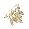 Broche à pompon Gousse de pois perle dorée: Épingle Rétro Élégante pour la Mode Féminine