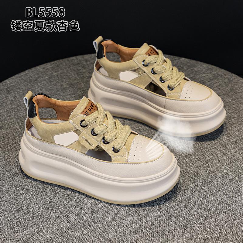 Hollow leather thick baseplate shoes summer new small breathable hole shoes sports casual sandals