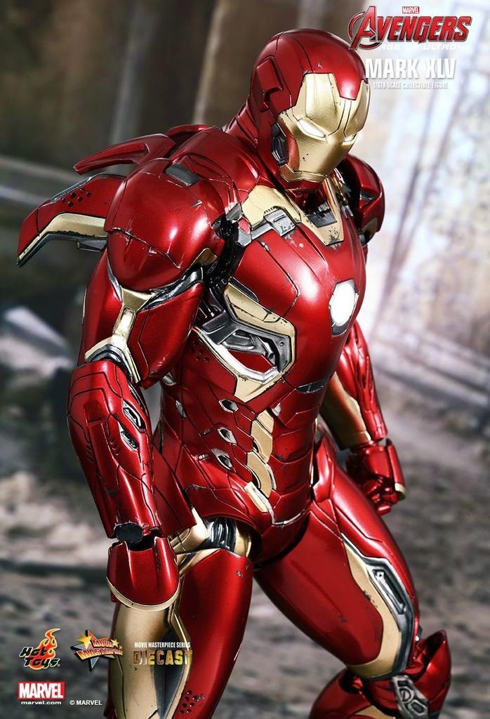 Filmové mistrovské dílo DIECAST of Ultron Iron Man Mark 45 malovaná pohyblivá figurka Avengers/Věk 1/6 litý pod tlakem MMS300-D11